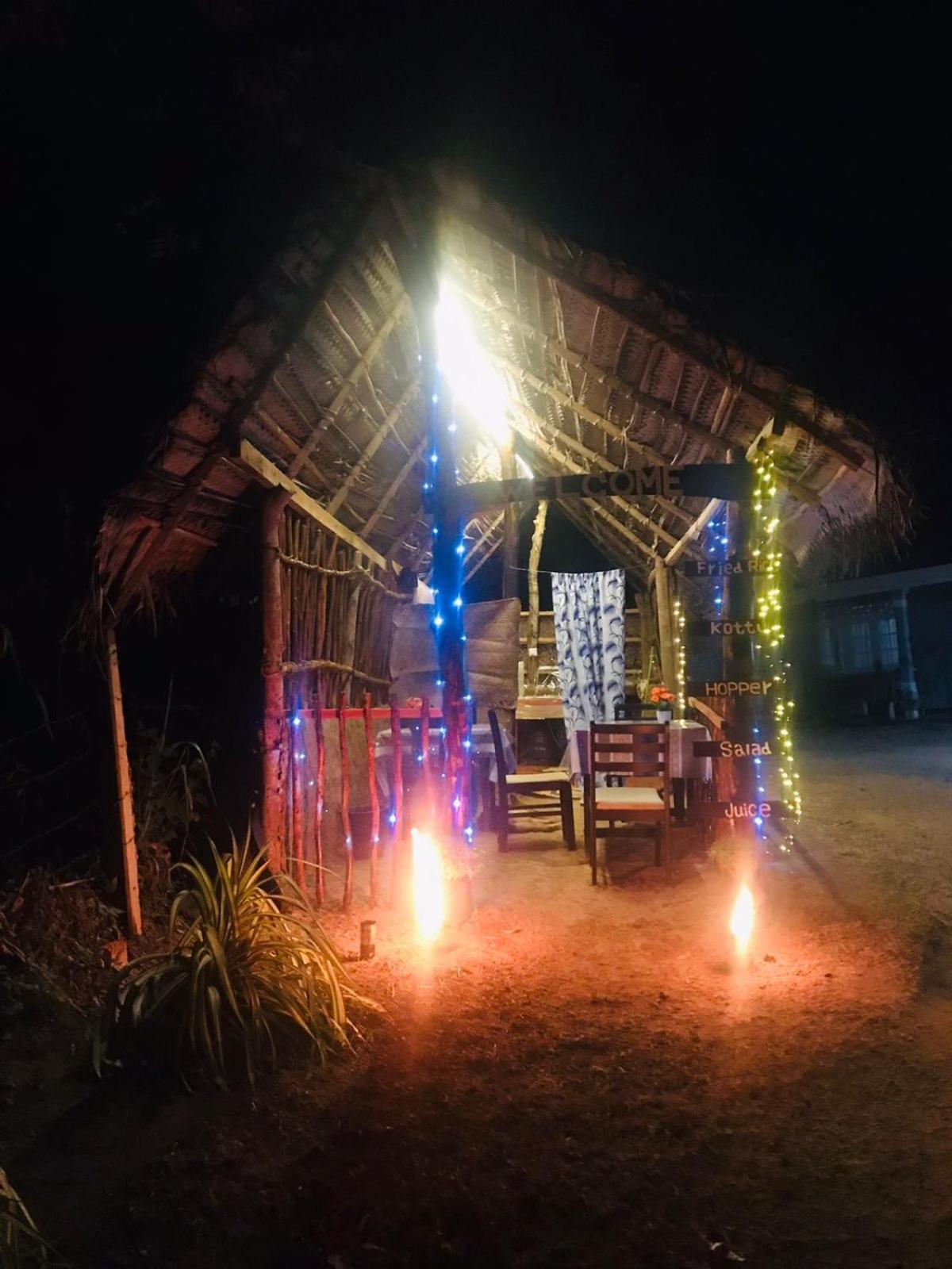 Tehan Homestay Dikwella Exteriér fotografie